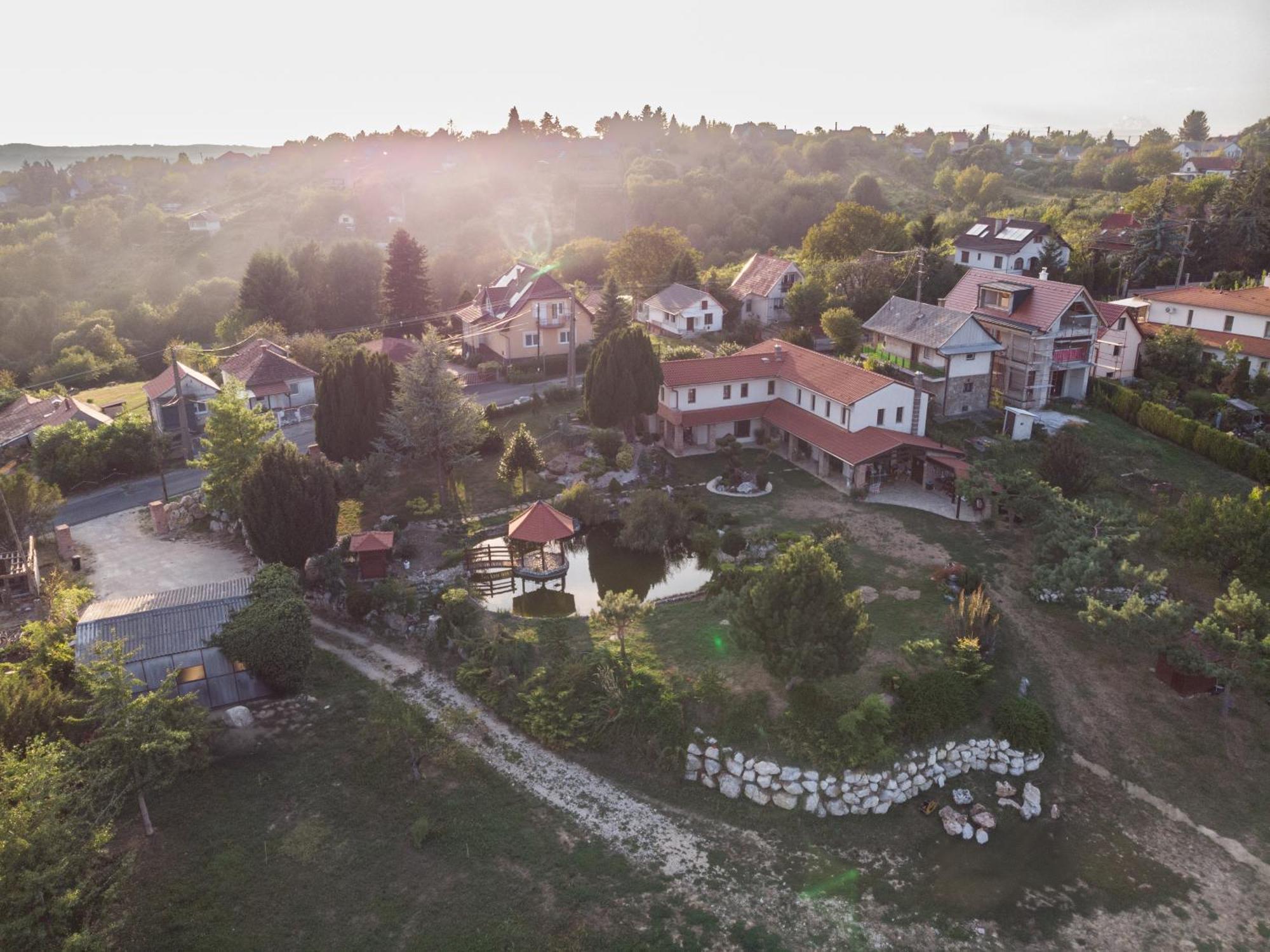 Villa Garden Залегершег Екстериор снимка