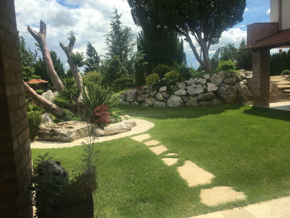 Villa Garden Залегершег Екстериор снимка